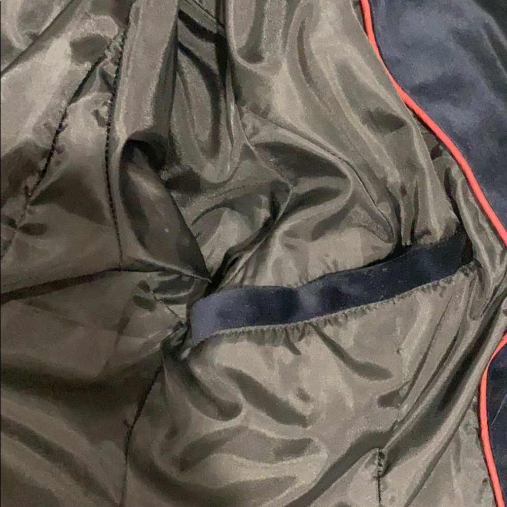 Velvet Jacket - Picture 11 of 12